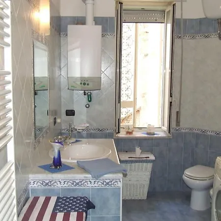 Bed & Breakfast In The History 4m Naples